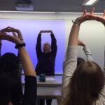 Skolyoga i klassrummet Skolyoga i klassrummet